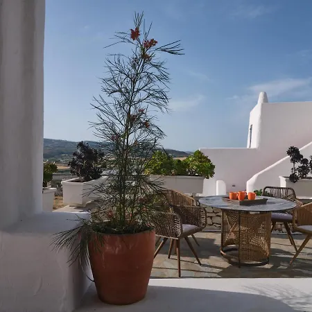 Willa Luxury Mia With Pool And Amazing Sea Views, Páros